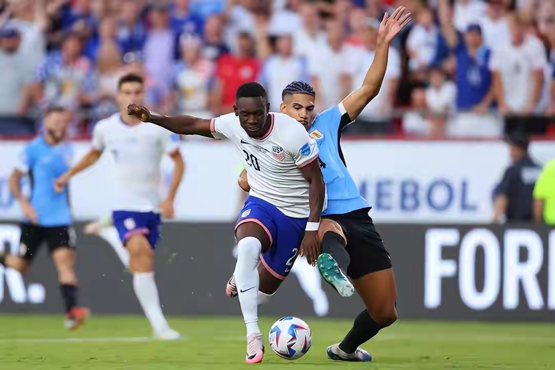 包含欧超杯倒计时，明尼苏达森林狼今晨遗憾出局，细节引发关注，引发热议，资深球员宣示担当的词条